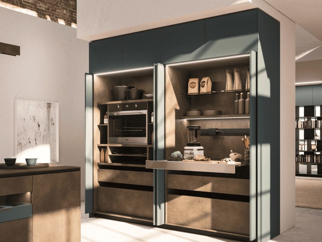 Armarios columna en una cocina abierta al salón
