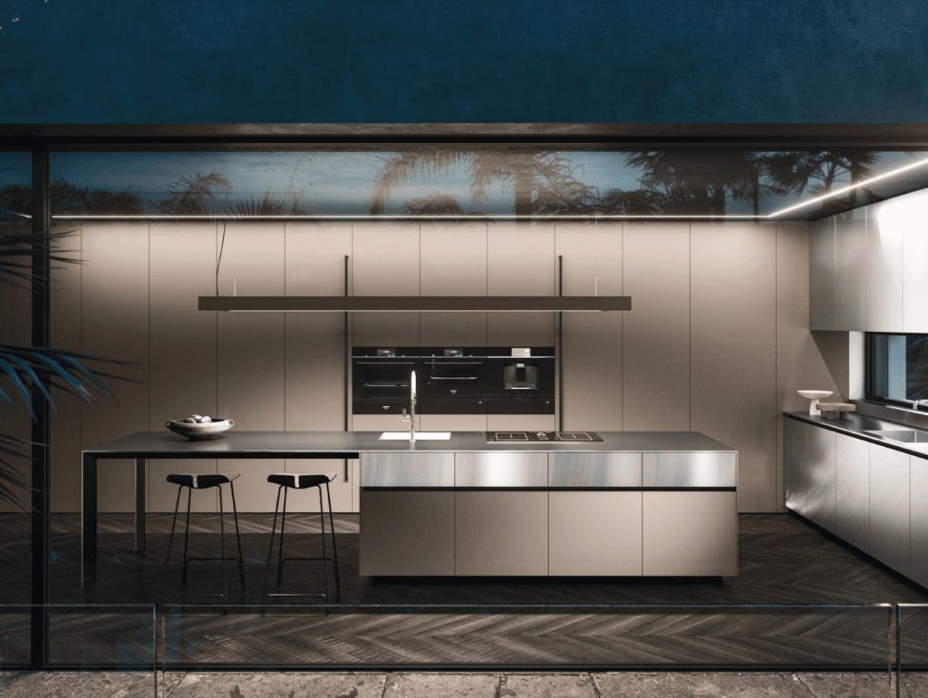 Armarios columna de cocina con frente continuo